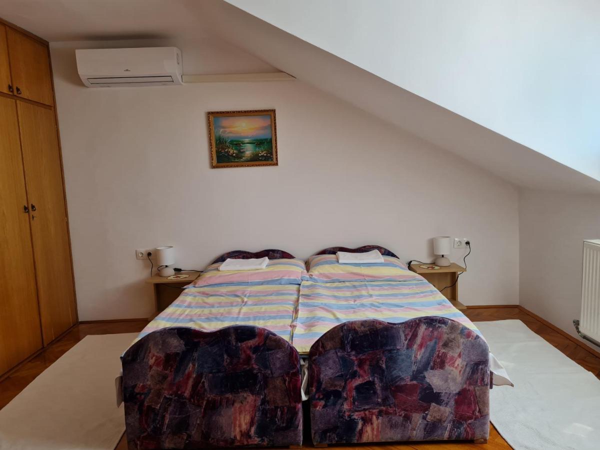 Gyoengyvirag Apartman Ленті Екстер'єр фото